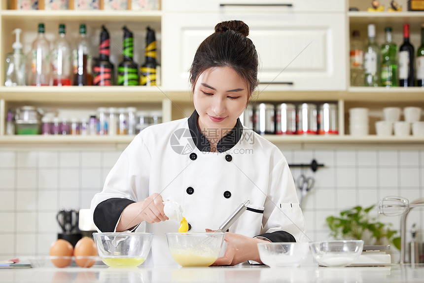 《新见金文字编》增订本新增字头817个 助力解决古文字疑难问题