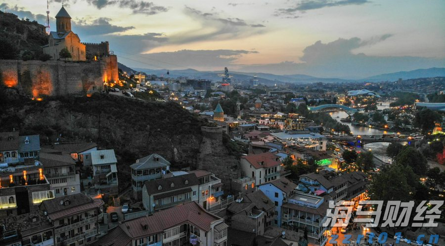 美国就业市场显现疲态 续请失业金人数创2021年底以来新高