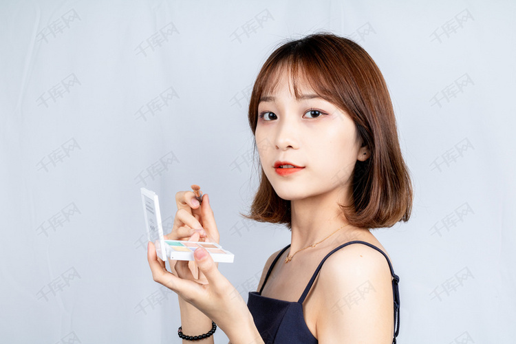 港元拆息表现各异,一个月拆息创近三周新低